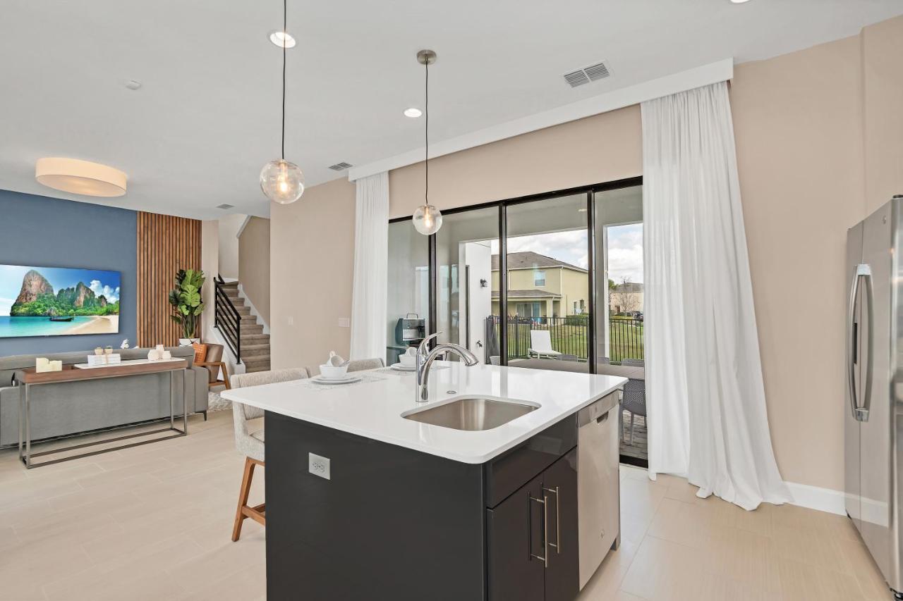 Villa Domani 5 Bedroom Home With Pool Ντάβενπορτ Εξωτερικό φωτογραφία